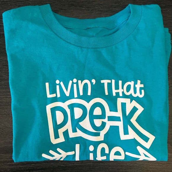 Living That Pre-K life kids t-shirt NWOT - Picture 1 of 2